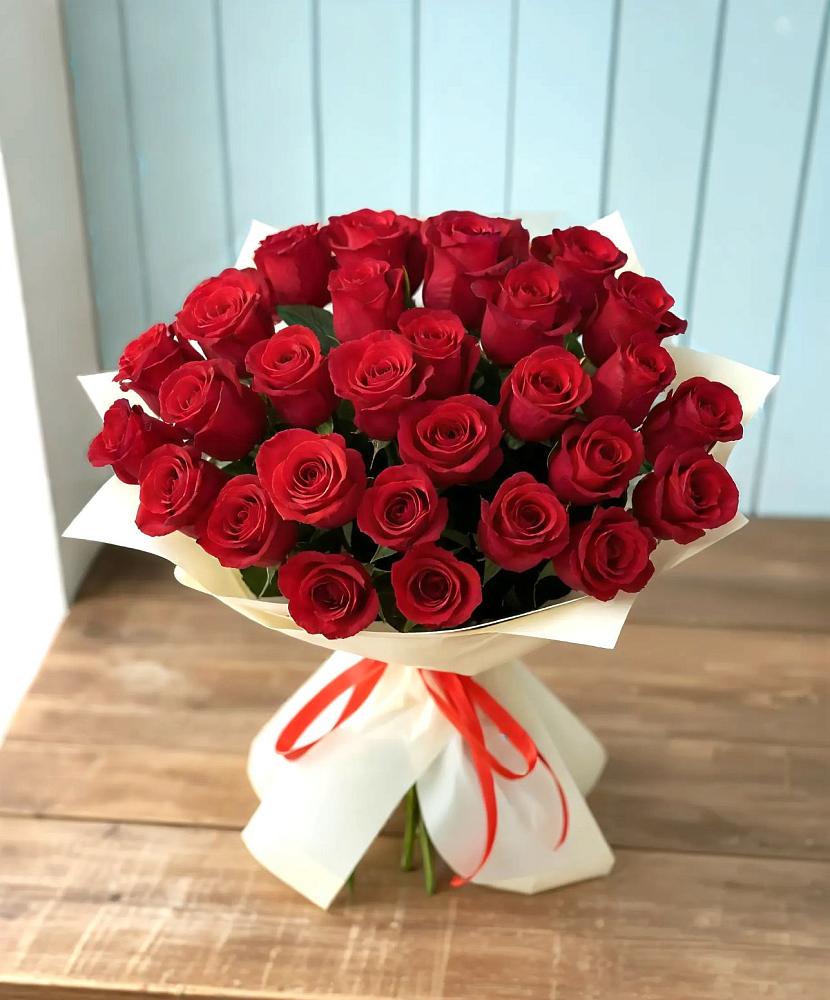 Букет 29 Красных роз в Центральный