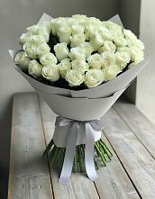 Букет 35 Белых роз в Центральный