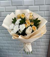 Букет цветов из:  Розы и Хризантемы в Центральный