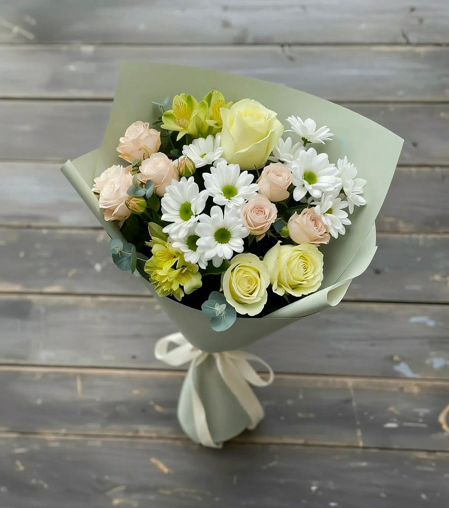 Букет цветов из: Альстромерии, Розы и Хризантемы в Центральный