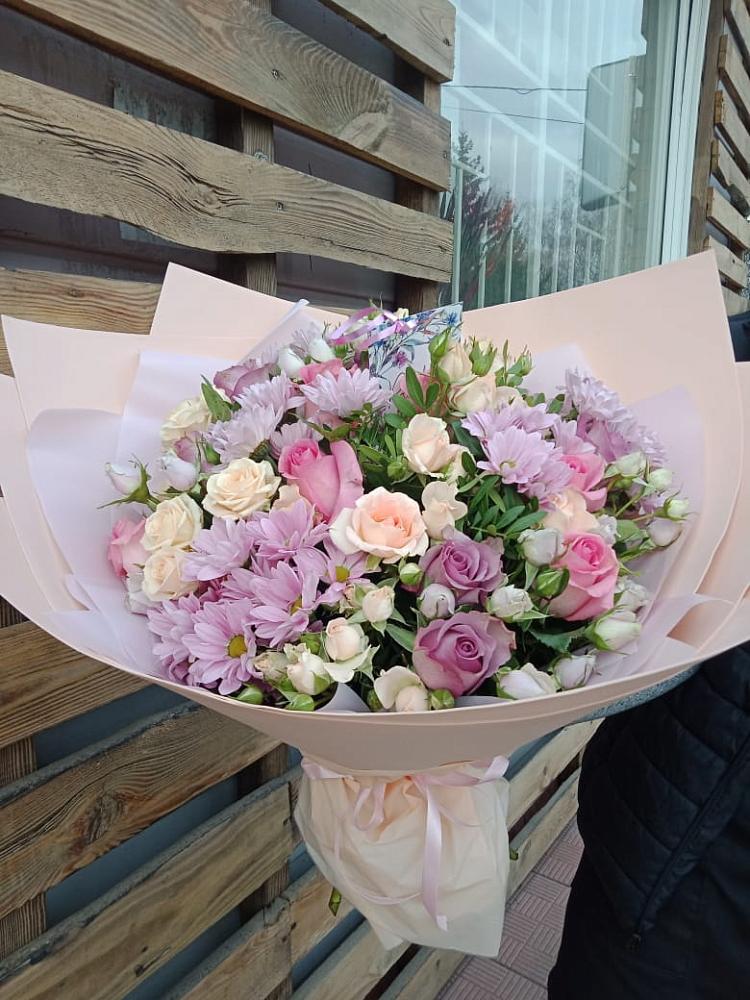 Букет цветов из: Розы и Хризантемы в Центральный