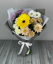 Букет цветов из:  Розы, Герберы и Хризантемы в Центральный