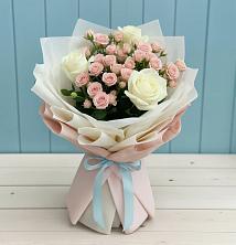 Букет цветов из:  Розы в Центральный