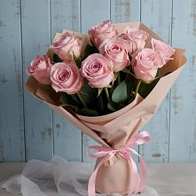 Букет цветов из:  Розы в Центральный
