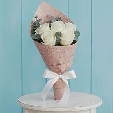 Букет цветов из:  Розы в Центральный