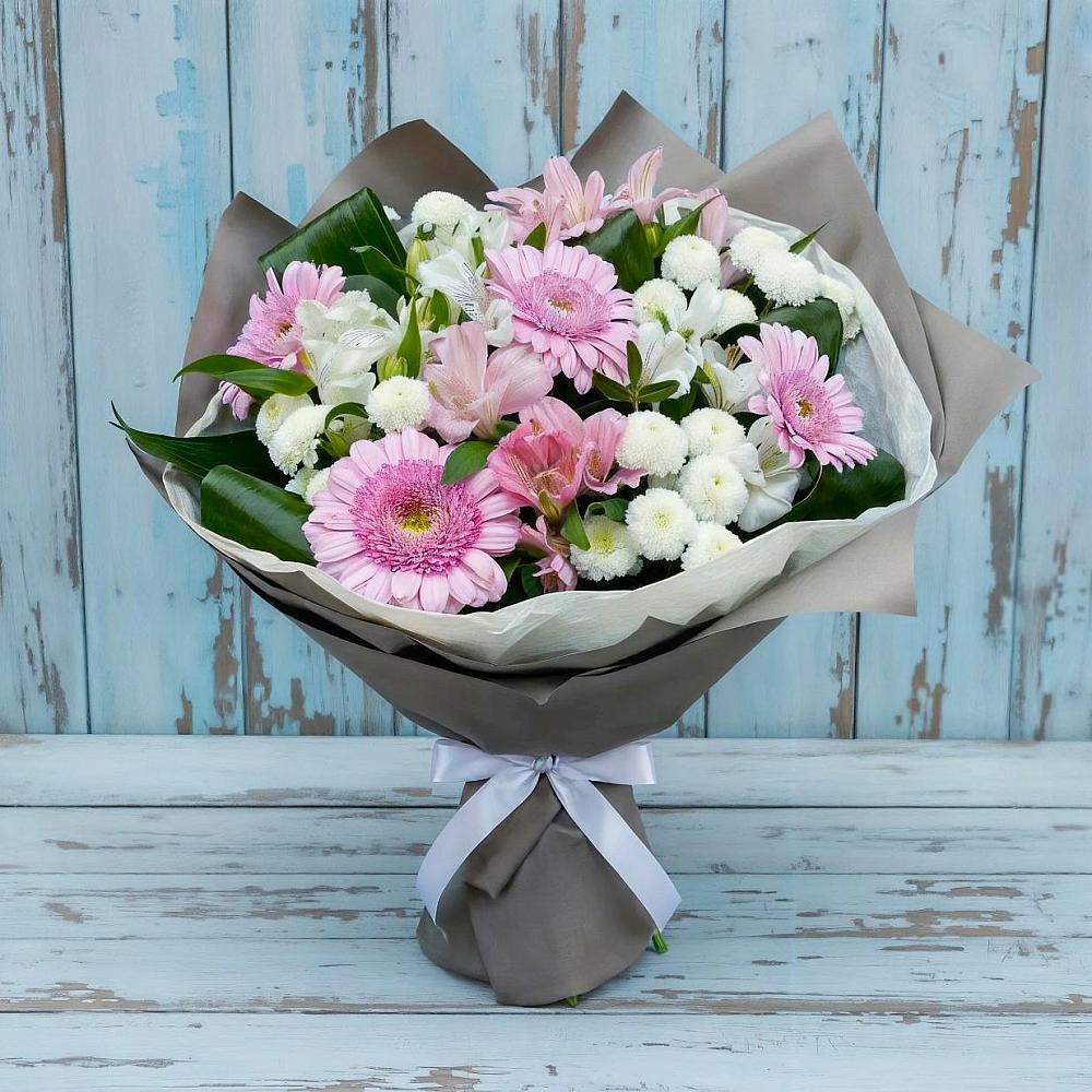 Букет цветов из: Герберы, Альстромерии и Хризантемы в Центральный