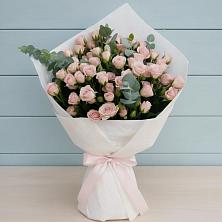 Букет цветов из:  Розы в Центральный