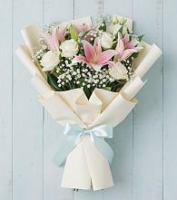 Букет цветов из:  Лилии в Центральный