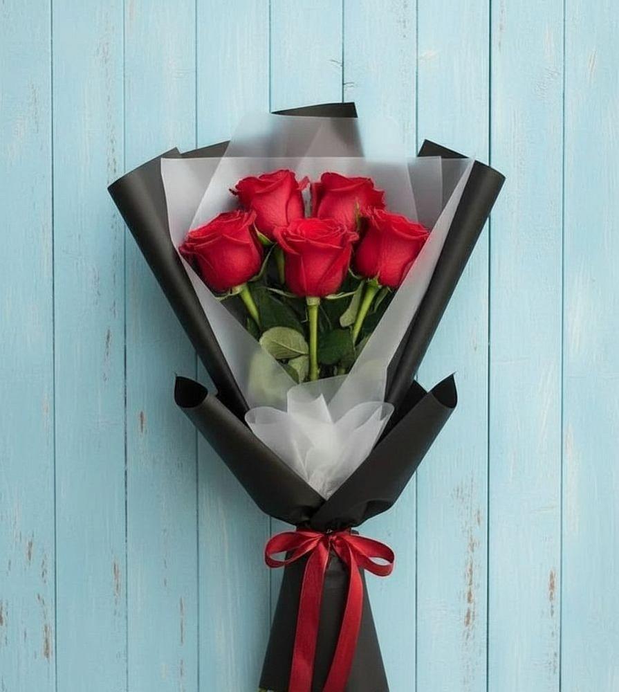 Букет цветов из: Розы в Центральный