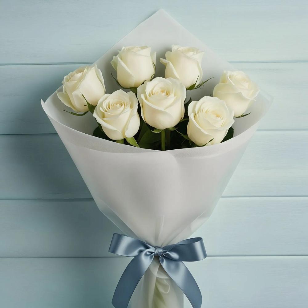 Букет 7 Белых роз Эдлесс Лав в Центральный