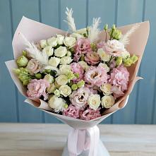 Букет цветов из:  Альстромерии и Розы в Центральный